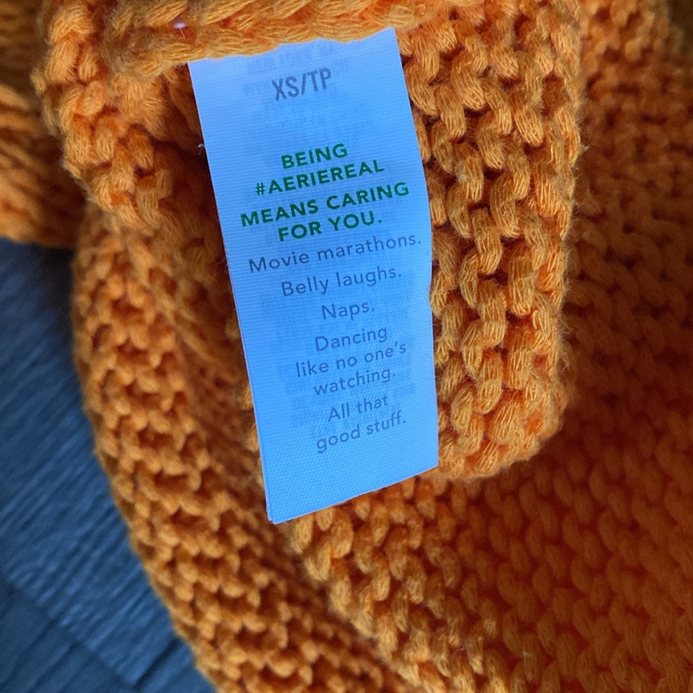 Aerie Cropped Orange Sweater - Picture 5 of 6
